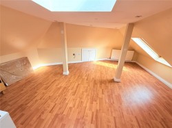 Images for Woodside Park