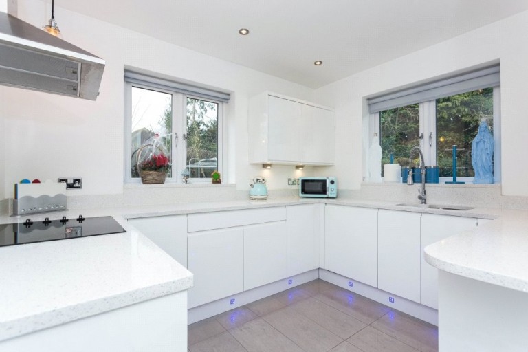 Images for Cockfosters, Herts EAID:1119467267 BID:LWT