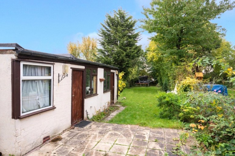 Images for Potters Bar EAID:1119467267 BID:LWT