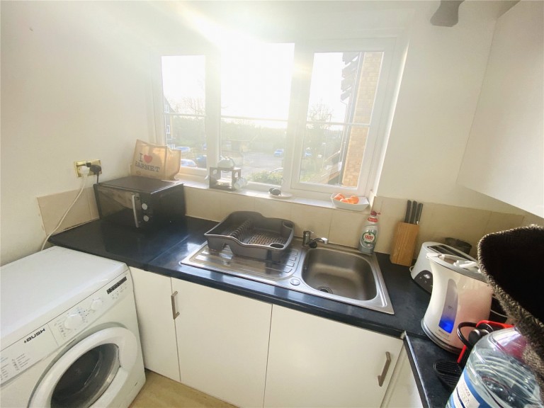 Images for Barnet EAID:1119467267 BID:LWT