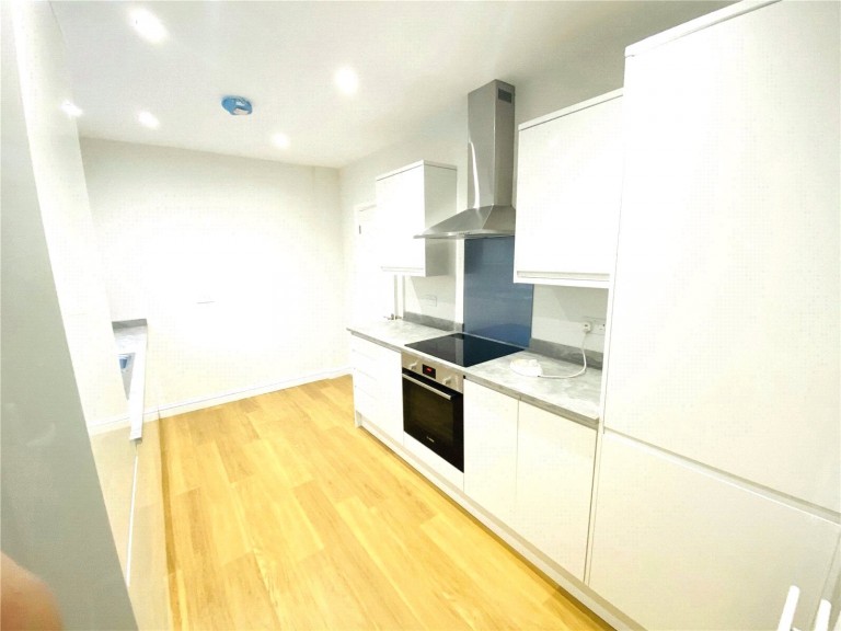 Images for Wooburn Green, Bucks EAID:1119467267 BID:LWT