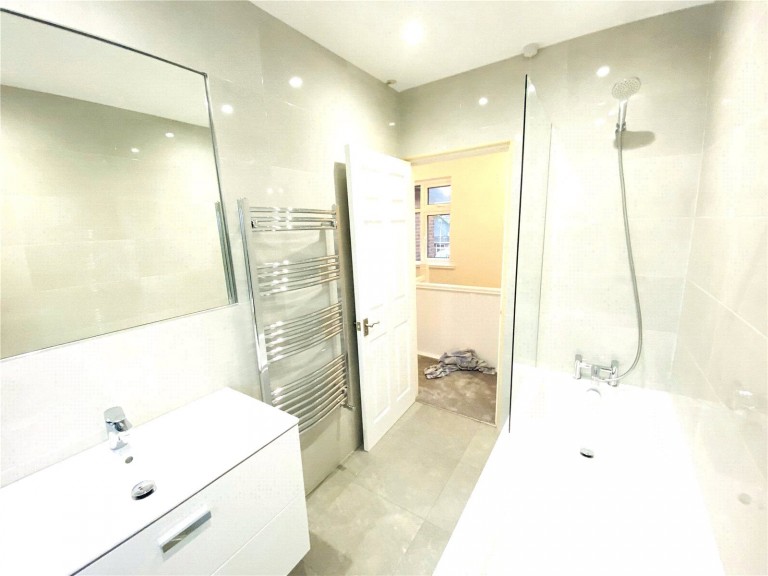 Images for Wooburn Green, Bucks EAID:1119467267 BID:LWT