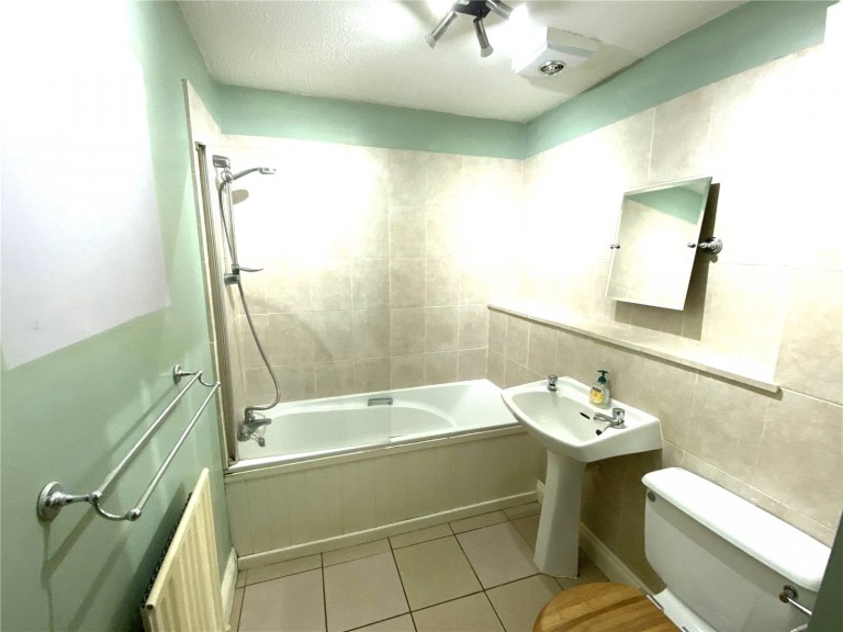 Images for Station Road, 38 Station Road, Barnet EAID:1119467267 BID:LWT