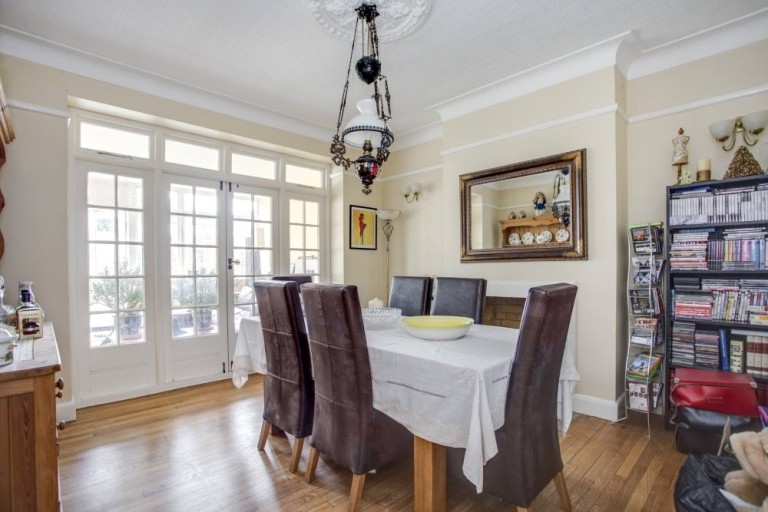 Images for Oakwood EAID:1119467267 BID:LWT