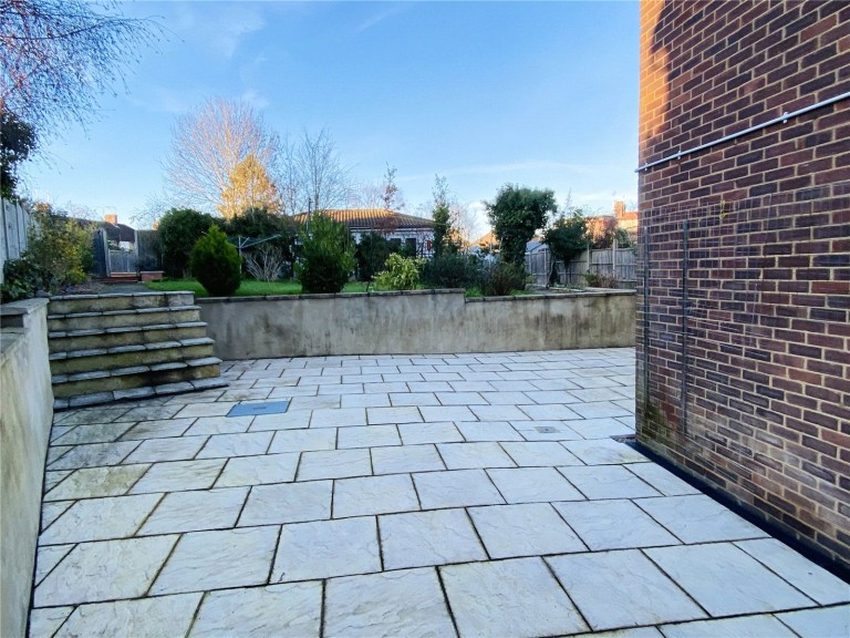 Images for New Southgate EAID:1119467267 BID:LWT