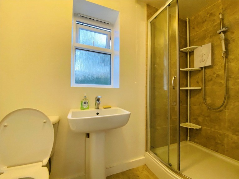 Images for New Southgate EAID:1119467267 BID:LWT