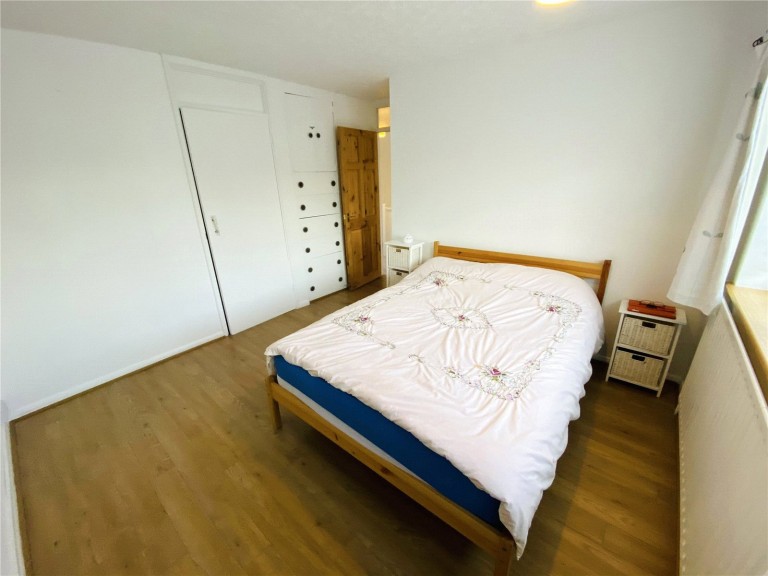 Images for New Southgate EAID:1119467267 BID:LWT