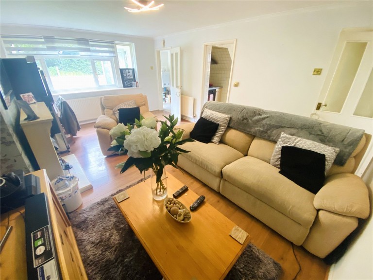 Images for Newport Pagnell, Buckinghamshire EAID:1119467267 BID:LWT