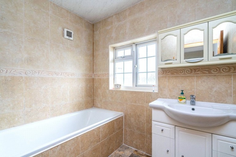 Images for Harrow EAID:1119467267 BID:LWT