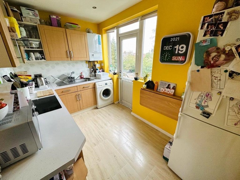 Images for New Southgate EAID:1119467267 BID:LWT