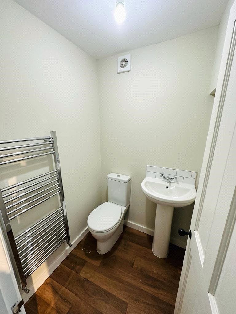 Images for Roydon EAID:1119467267 BID:LWT