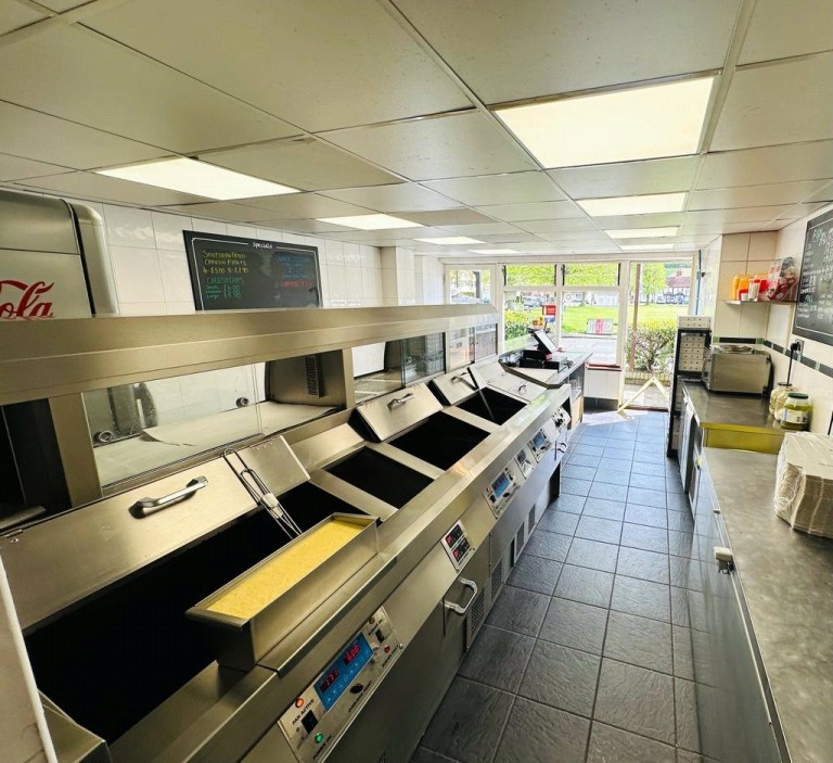 Images for Wooburn Green, Buckinghamshire EAID:1119467267 BID:LWT