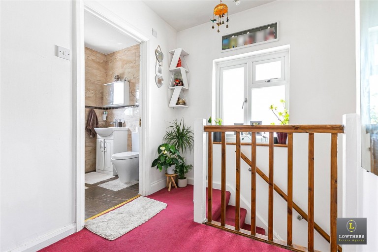 Images for Potters Bar EAID:1119467267 BID:LWT