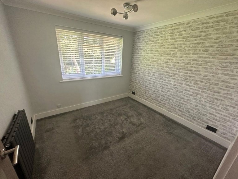 Images for Potters Bar EAID:1119467267 BID:LWT