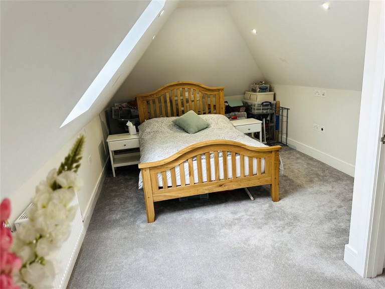 Images for Burnham, Buckinghamshire EAID:1119467267 BID:LWT