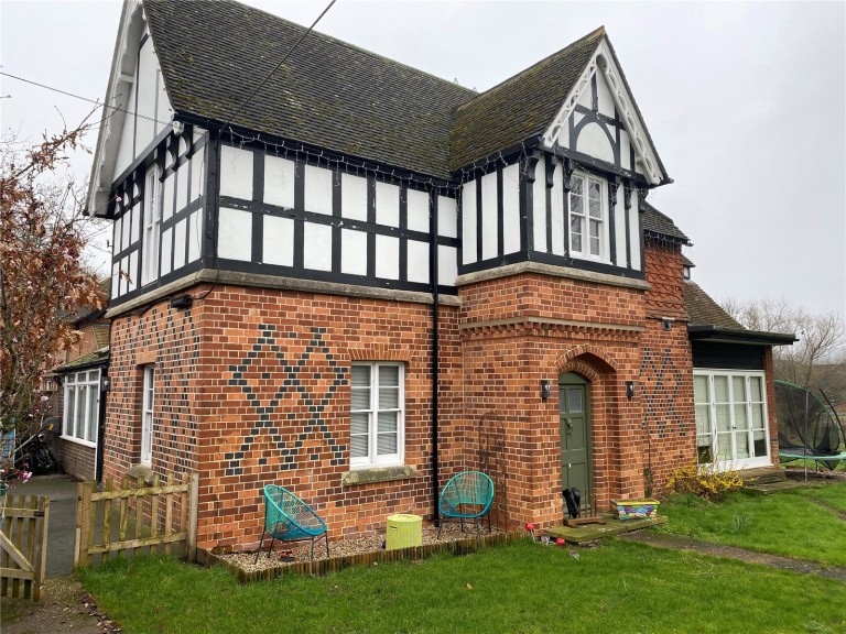 Images for Aldenham Road, Elstree EAID:1119467267 BID:LWT