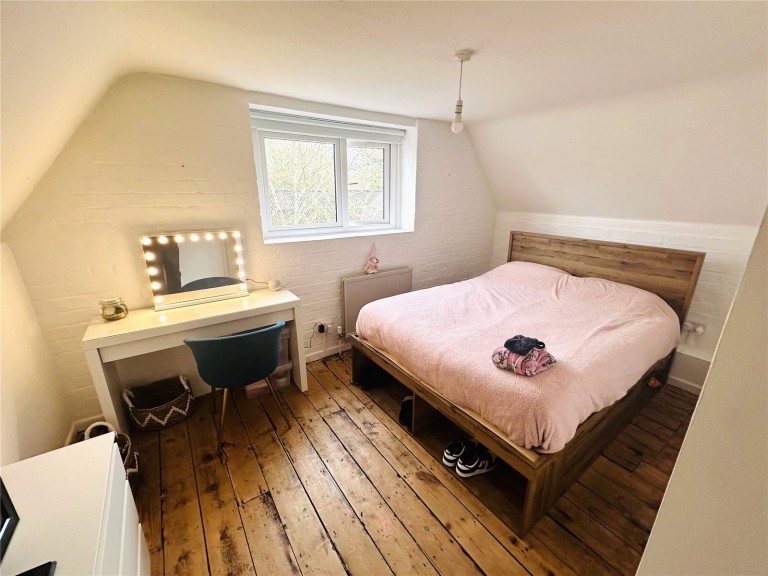 Images for Aldenham Road, Elstree EAID:1119467267 BID:LWT