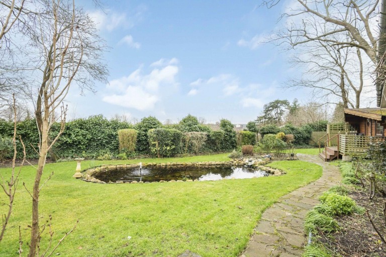 Images for Cockfosters EAID:1119467267 BID:LWT