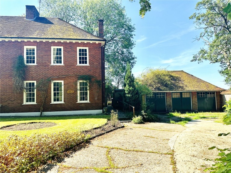 Images for Cockfosters EAID:1119467267 BID:LWT