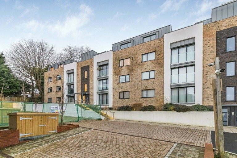 Images for Connaught Gardens, Muswell Hill EAID:1119467267 BID:LWT