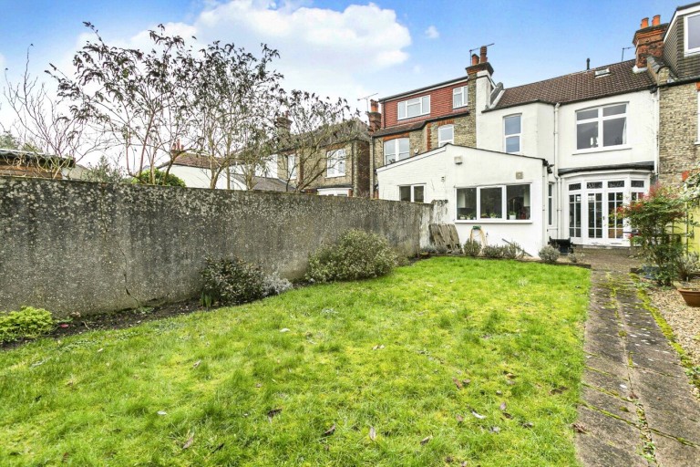 Images for Finchley EAID:1119467267 BID:LWT
