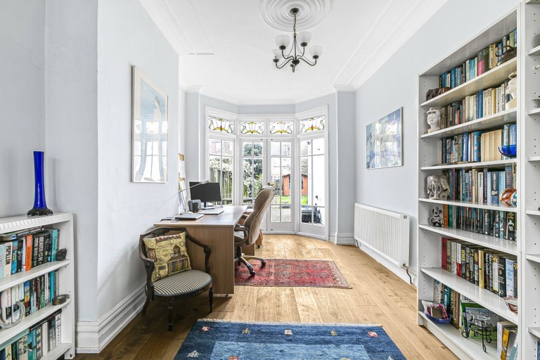 Images for Finchley EAID:1119467267 BID:LWT