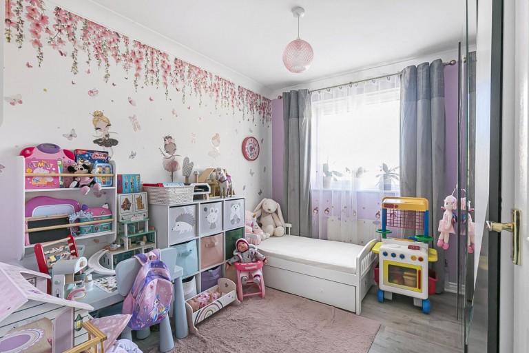 Images for Hatfield, Hertfordshire EAID:1119467267 BID:LWT