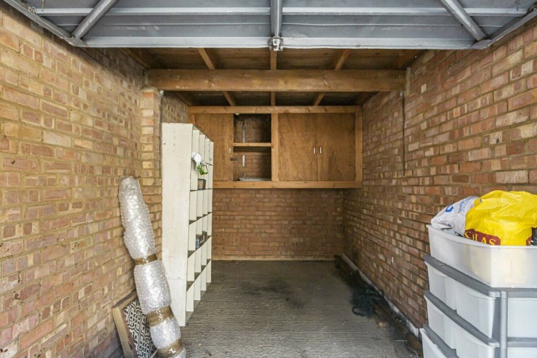 Images for Finchley EAID:1119467267 BID:LWT