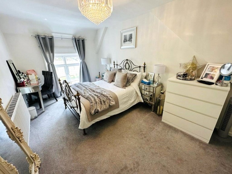 Images for Wooburn Green, Buckinghamshire EAID:1119467267 BID:LWT