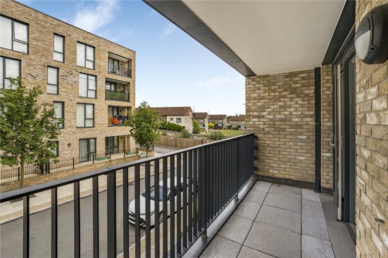 Images for Dollis Valley Drive, 6 Dollis Valley Drive, Barnet EAID:1119467267 BID:LWT