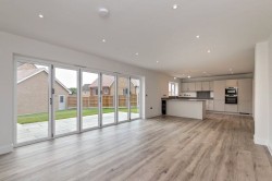 Images for Maulden, Beds