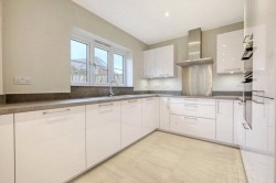 Images for Castlefield, Preston, Herts