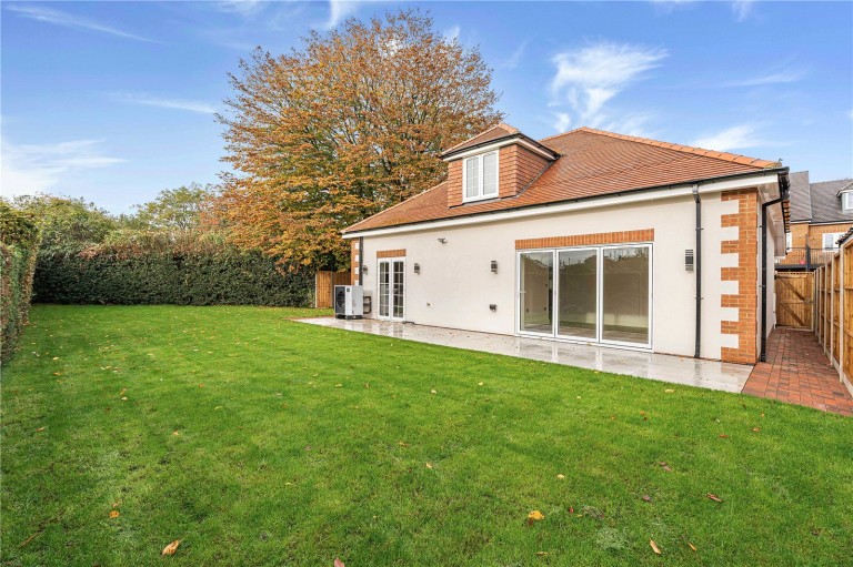 Images for Amersham Road, Hazlemere EAID:1119467267 BID:LWT