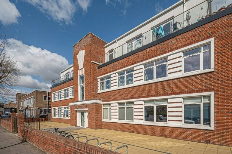 Images for Fraser Road, Perivale EAID:1119467267 BID:LWT