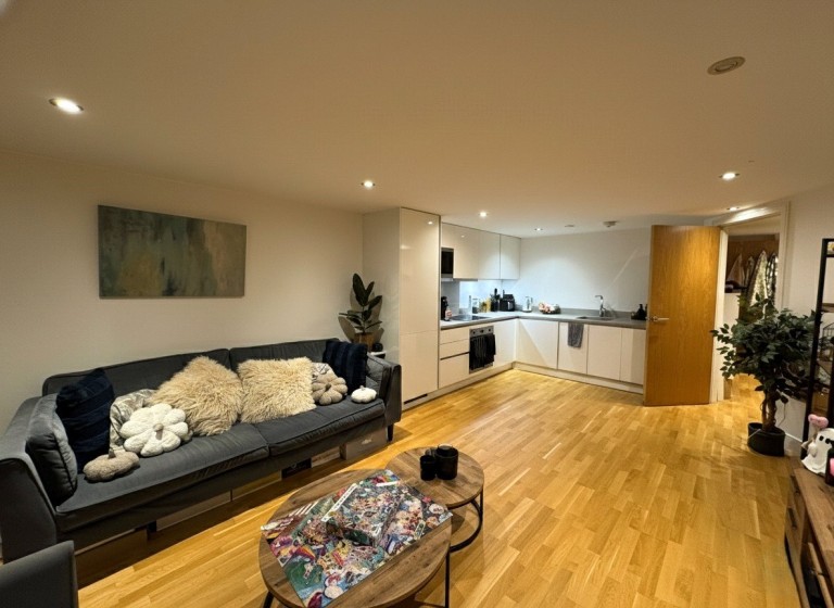 Images for Fraser Road, Perivale EAID:1119467267 BID:LWT