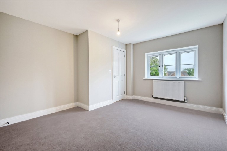 Images for Preston EAID:1119467267 BID:LWT