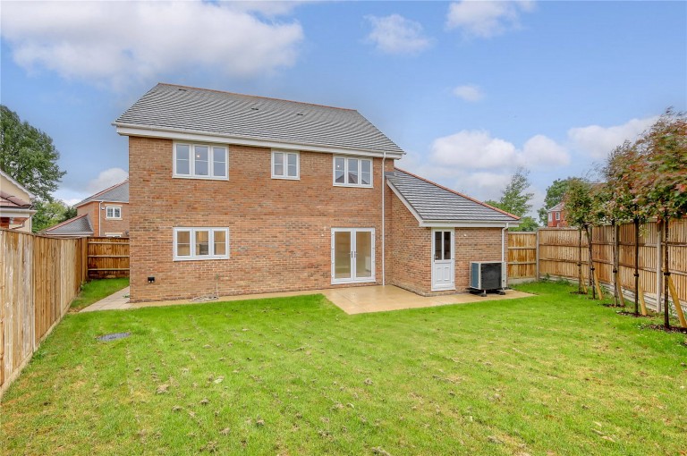 Images for Preston EAID:1119467267 BID:LWT