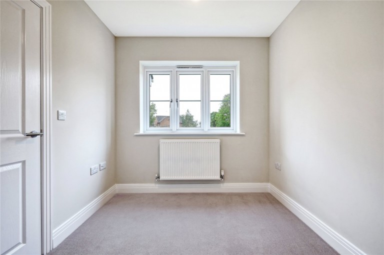 Images for Preston EAID:1119467267 BID:LWT