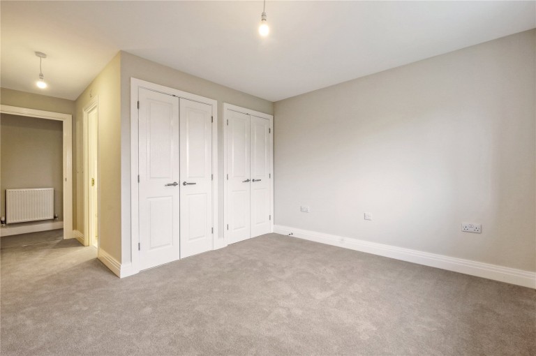 Images for Preston EAID:1119467267 BID:LWT