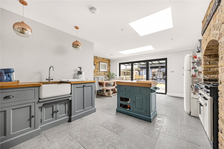 Images for Hazlemere, Buckinghamshire EAID:1119467267 BID:LWT