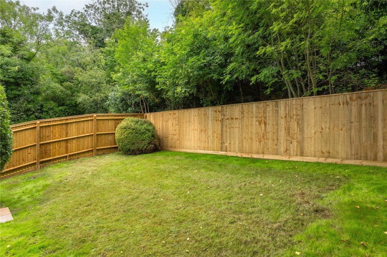 Images for White Hill, Chesham EAID:1119467267 BID:LWT