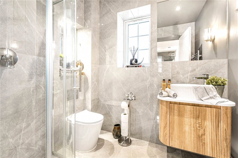 Images for Amersham Road, Hazlemere EAID:1119467267 BID:LWT