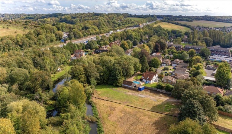 Images for Wooburn Green, Bucks EAID:1119467267 BID:LWT