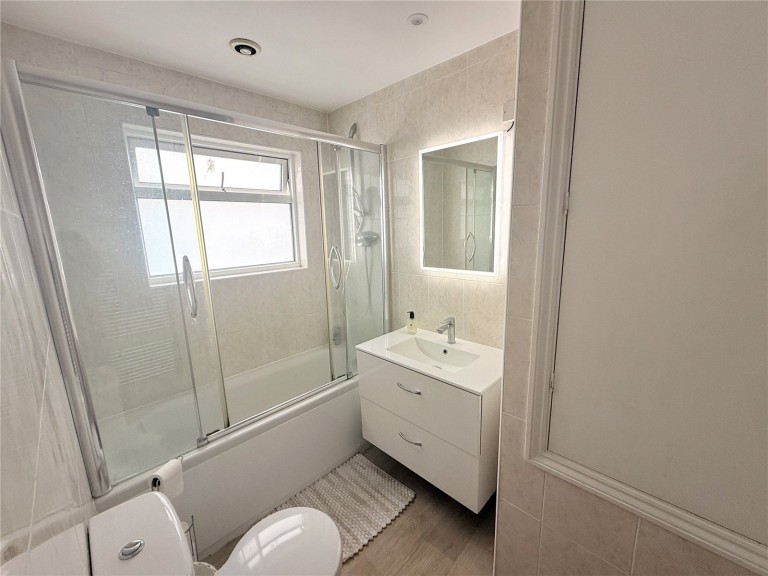 Images for Wooburn Green, Buckinghamshire EAID:1119467267 BID:LWT