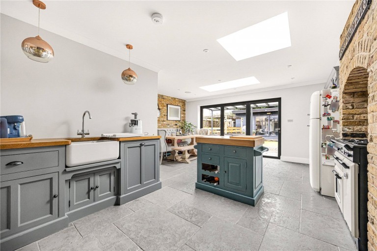 Images for Hazlemere, Buckinghamshire EAID:1119467267 BID:LWT