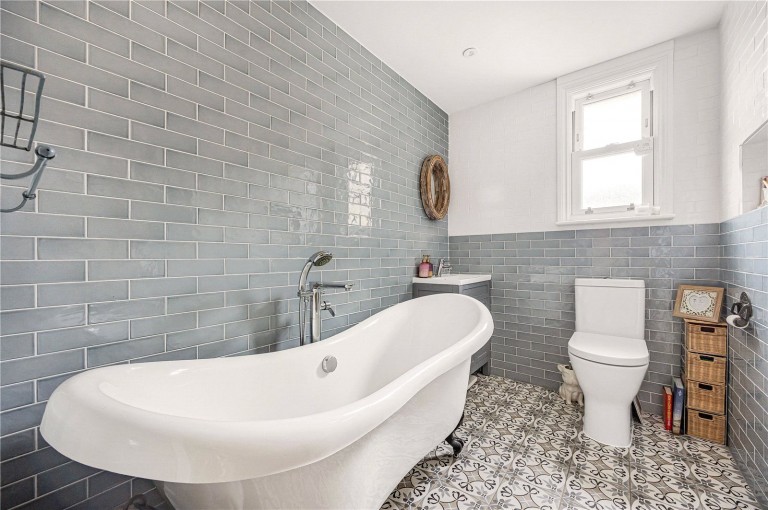 Images for Hazlemere, Buckinghamshire EAID:1119467267 BID:LWT