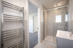 Images for Sandon