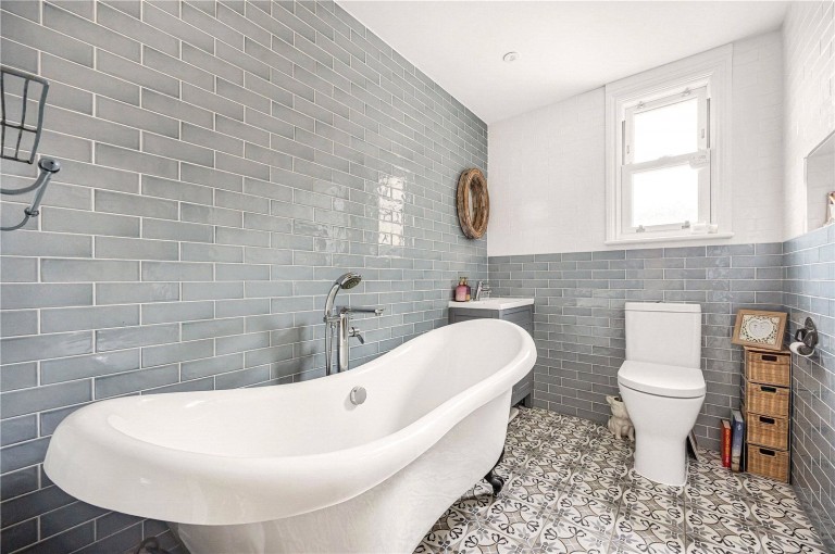 Images for Hazlemere, Buckinghamshire EAID:1119467267 BID:LWT